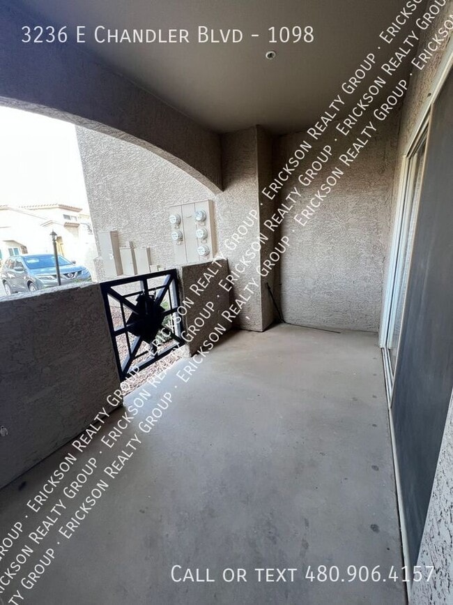 Building Photo - 3236 E Chandler Blvd