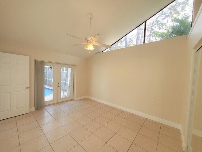 Building Photo - 1313 Periwinkle Pl
