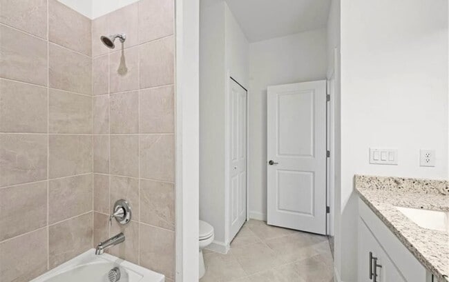 Building Photo - 15040 Lyla Ter