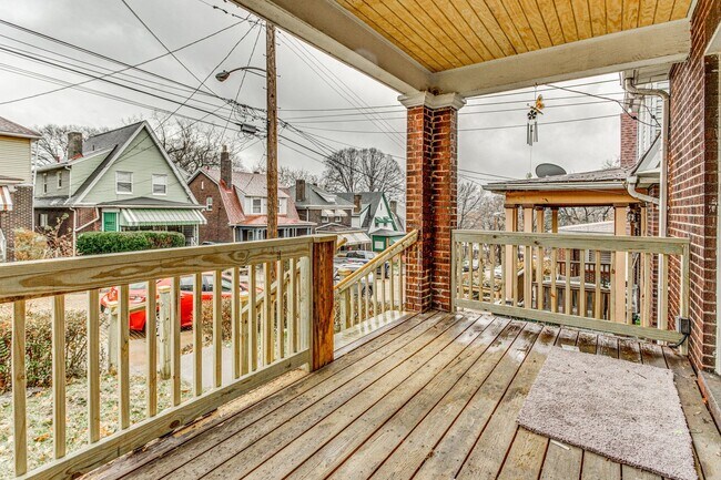 Building Photo - 2608 Belmar Pl