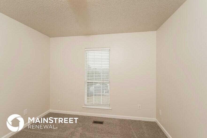 Building Photo - 4604 Bonnett Cir