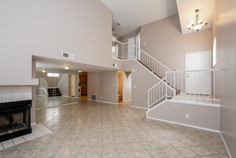Building Photo - 1605 Fig Palm Ct