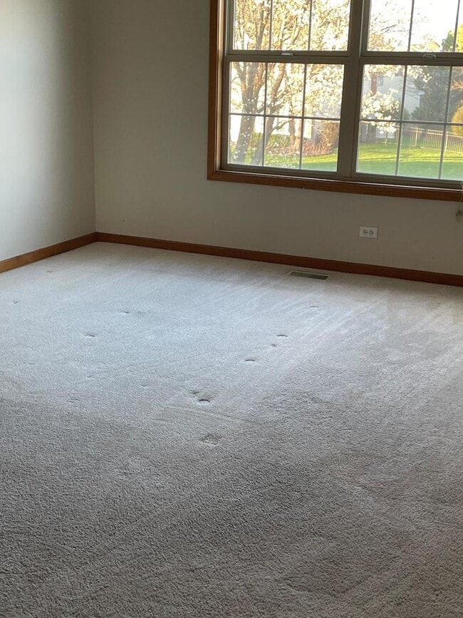 Building Photo - 13356 Vicarage Dr