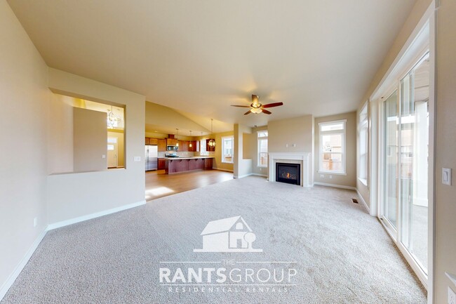 Building Photo - Newer Rambler in Hawks Prairie! Easy JBLM ...