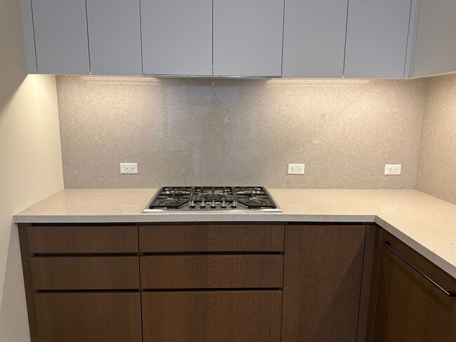 Building Photo - Savina By Bosa, 9th Floor Unit Available March 7th!