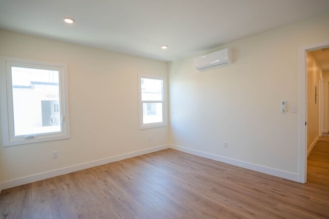 Building Photo - 1038 Westmoreland Ave