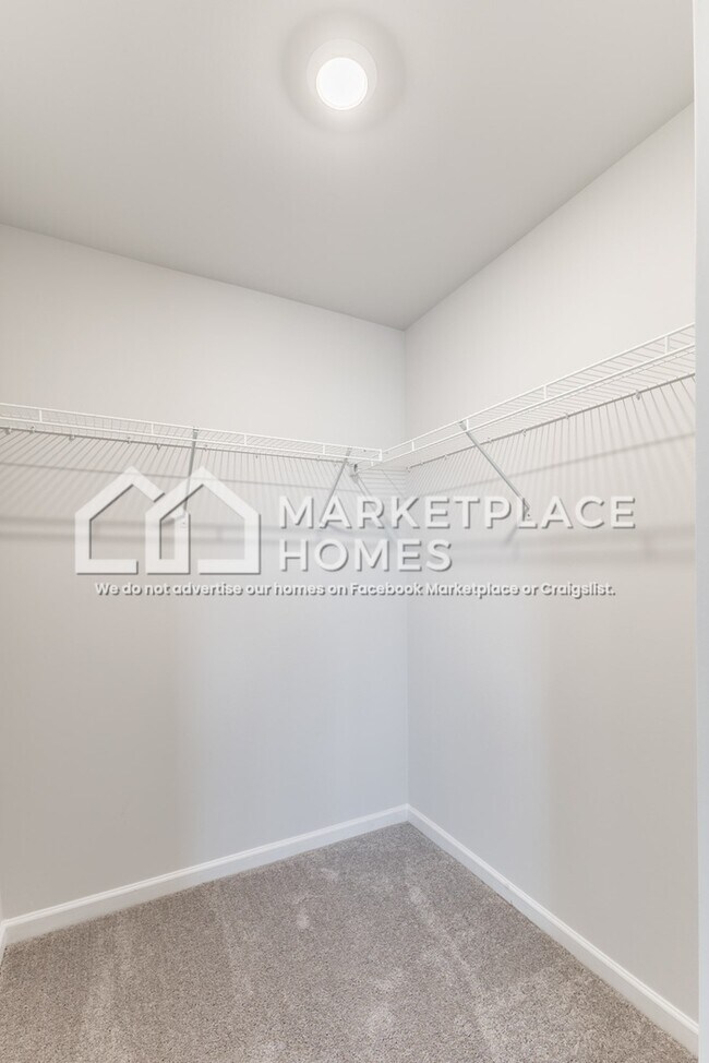 Building Photo - 4131 Hudson Ct SW