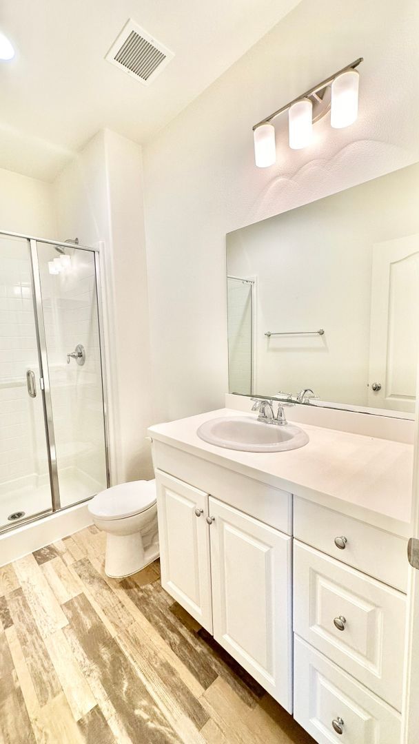 Building Photo - Lovely Two Story Home in the Newer Communi...