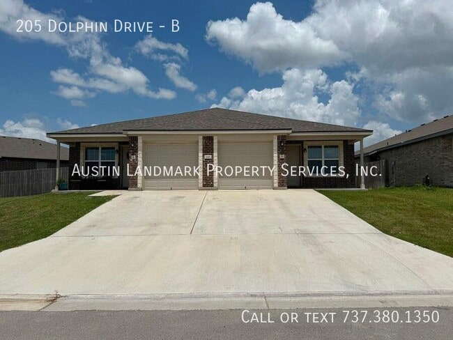 Building Photo - 205 Dolphin Dr