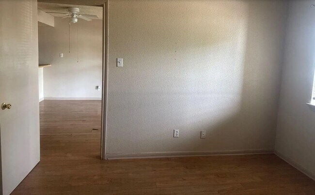 Building Photo - 6108 Abrams Rd