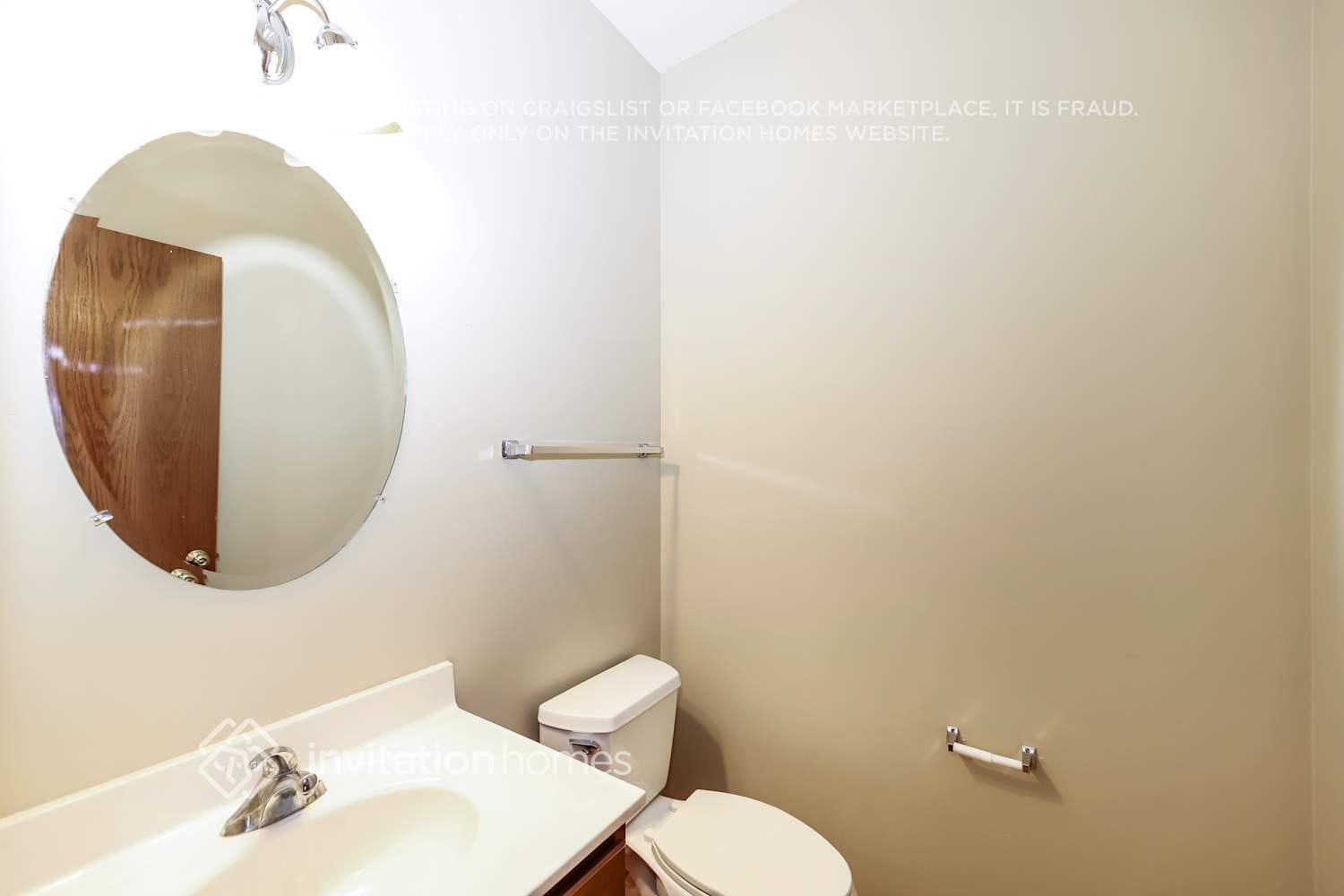 Building Photo - 16464 Coventry Ln