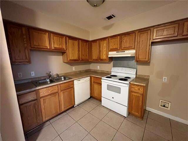 Building Photo - 3508 Pakenham Dr