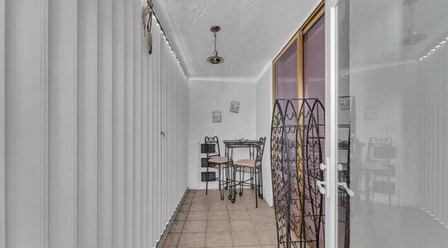 Building Photo - 1160 N Federal Hwy