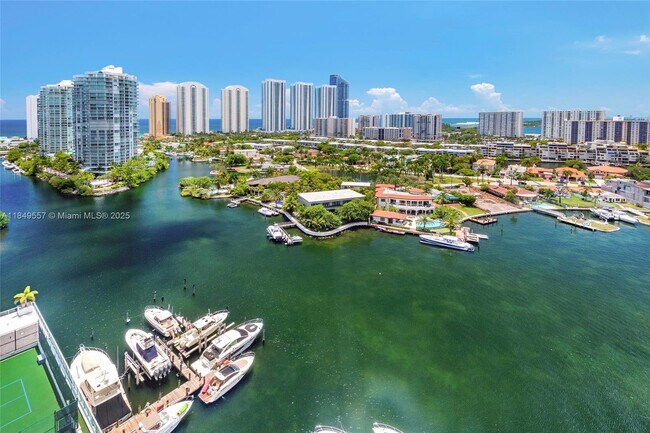 Building Photo - 400 Sunny Isles Blvd