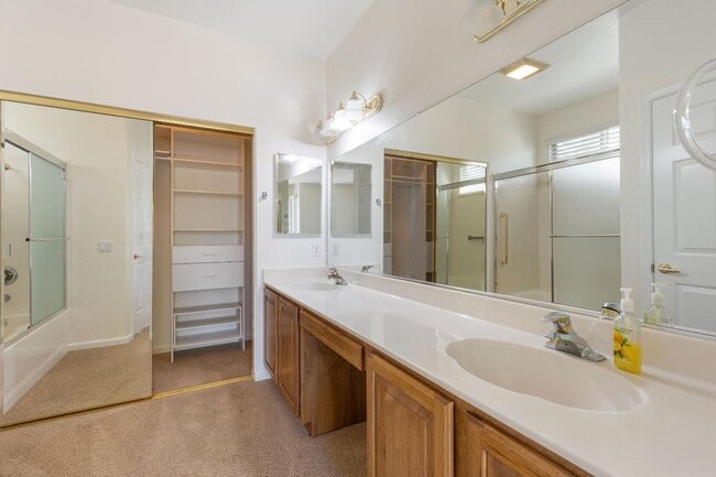 Building Photo - Sun City Lincoln Hills