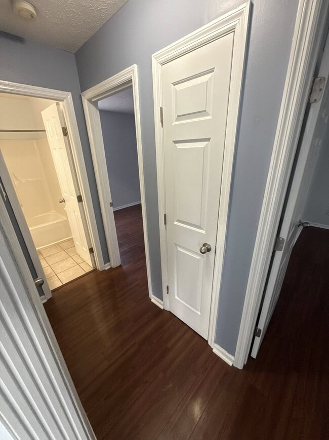 Building Photo - 118 Dale Hollow Dr