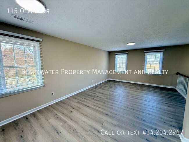 Building Photo - 115 Otway Dr