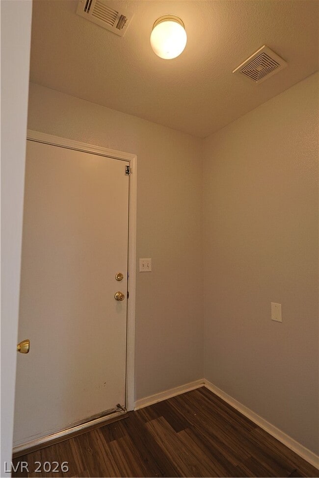Building Photo - 6113 Crystal Talon St