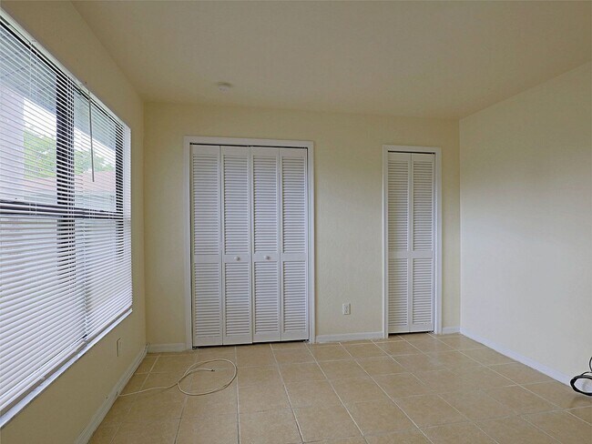 Building Photo - Duplex Cape Coral 3723