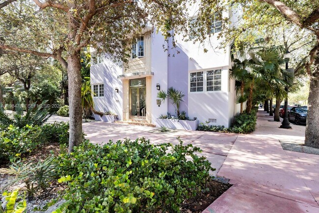 Building Photo - 260 Euclid Ave