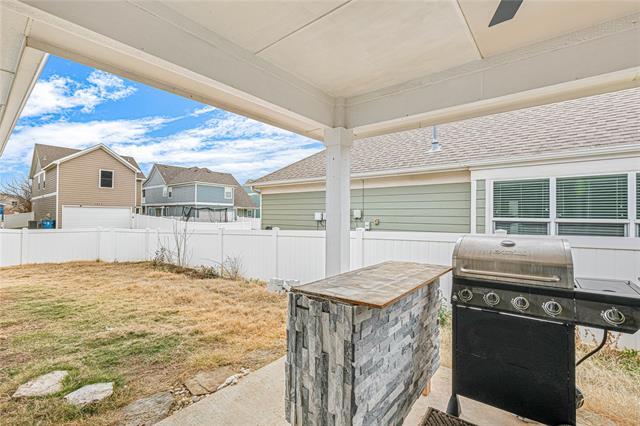 Building Photo - 1900 Freedom Ln