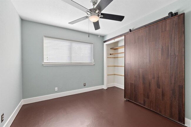 Building Photo - 3104 Candlelight Ct