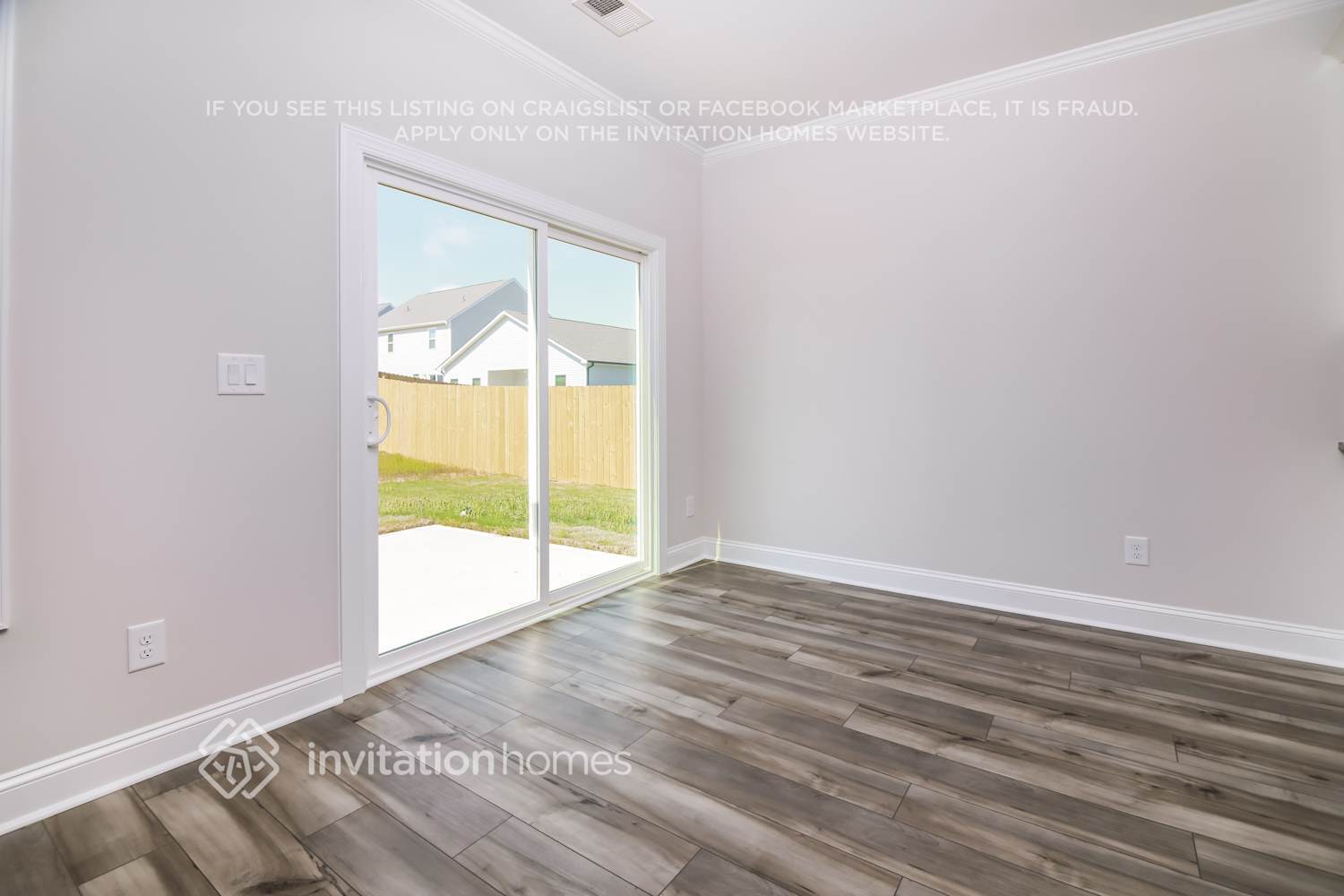 Building Photo - 502 Azalea Gaze Dr