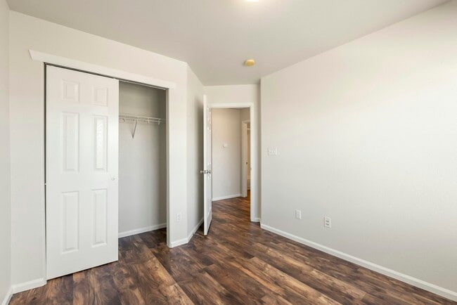 Building Photo - 2569 Shannara Grv