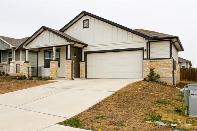 Building Photo - 182 Eagle Mountain Trl1