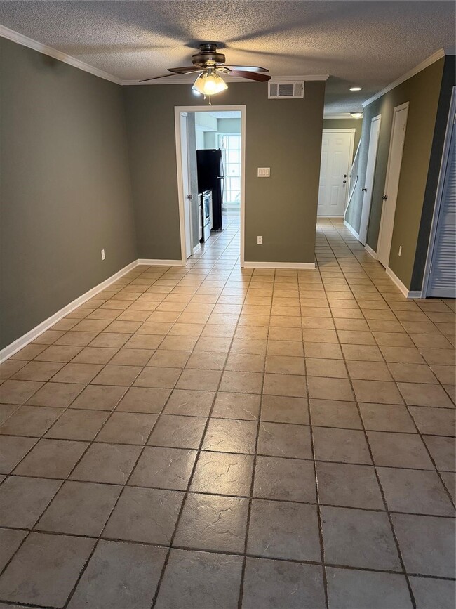 Building Photo - 8321 Nairn St