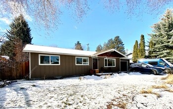 Building Photo - *Unfurnished* Charming Single-Story 3-Bedroom, 2-Bathroom Rancher with Stunning Yard