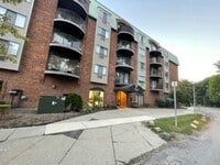 Building Photo - 35300 Woodward Ave