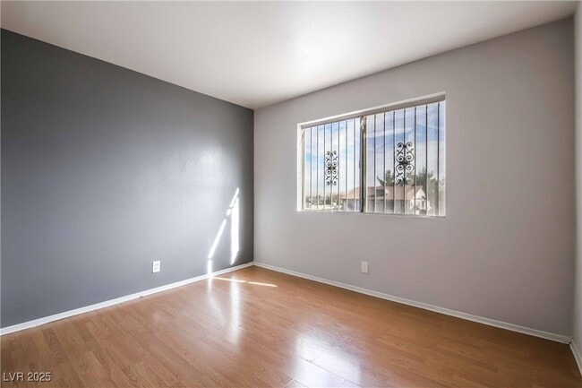 Building Photo - 375 N 15th St