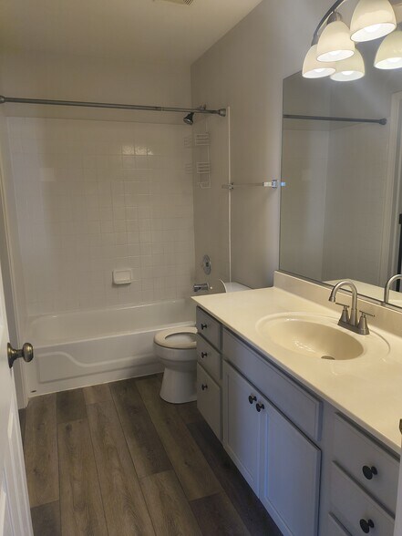 Building Photo - 22241 W Niagara Trl