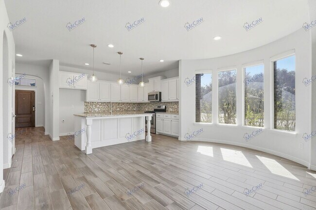 Building Photo - 1100 Scotney Ln