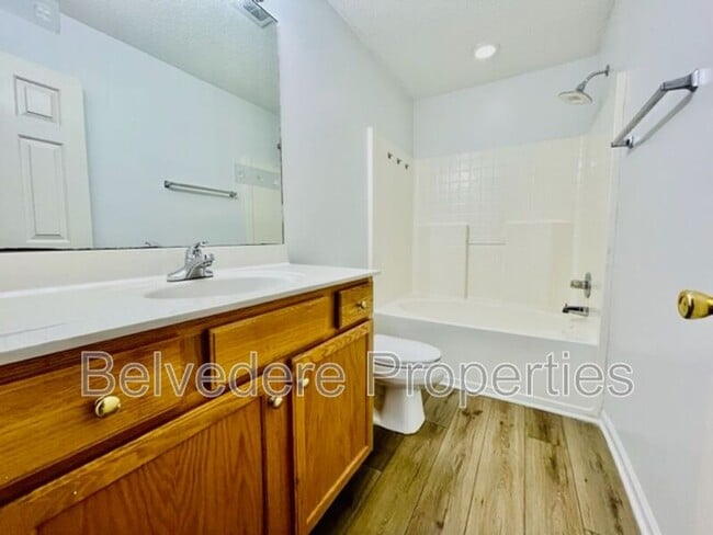 Building Photo - 2707 N Keswick Way