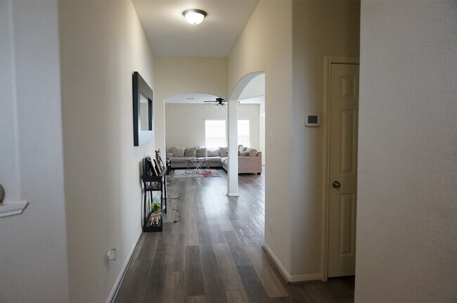 Building Photo - 2614 Whitetip Ct