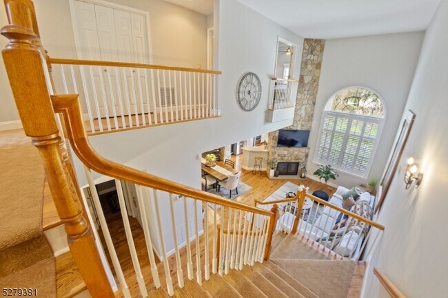 Building Photo - 78 Kent Dr