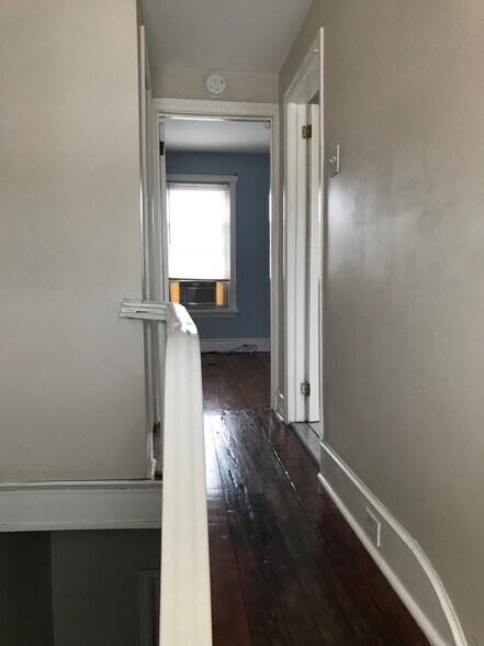 3rd Floor hall way to 3rd Fl bed - 1518 S 13th St