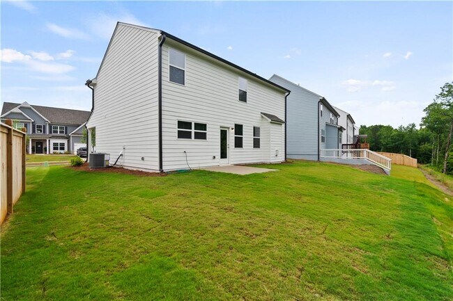 Building Photo - 220 Bloomfield Cir