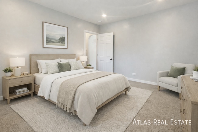 Building Photo - 3966 Utica St