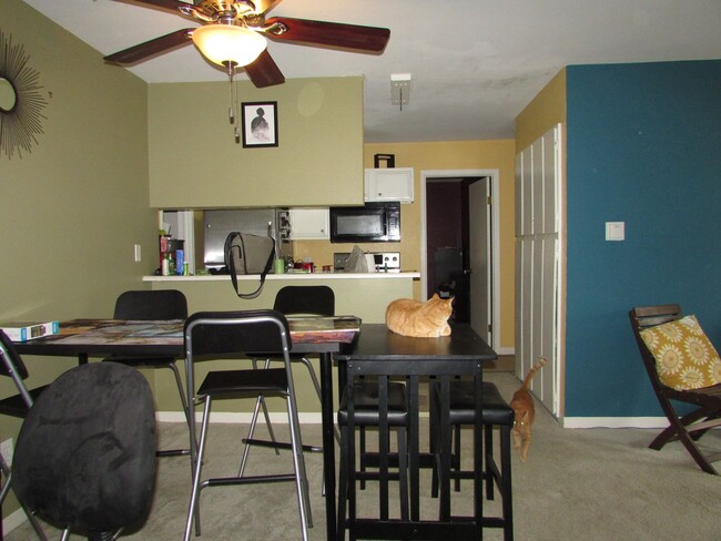 Building Photo - 1309 Kirkwood Dr