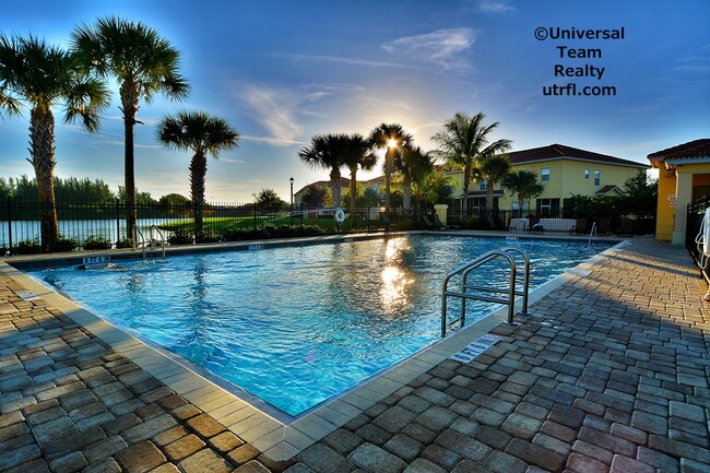 Building Photo - 16081 Via Solera Cir