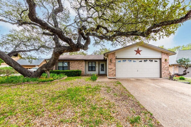 Building Photo - 57 Woodcreek Dr