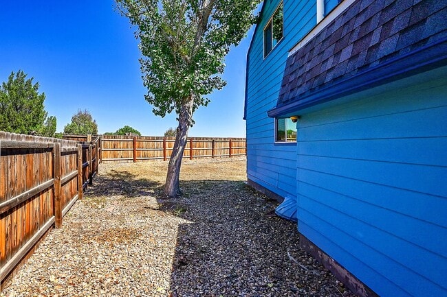 Building Photo - $2,495.00, 3 bed, 2 bath located in Westminster.