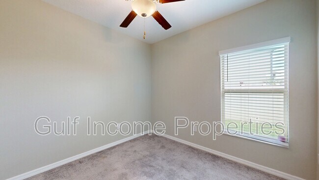 Building Photo - 5412 Olano St