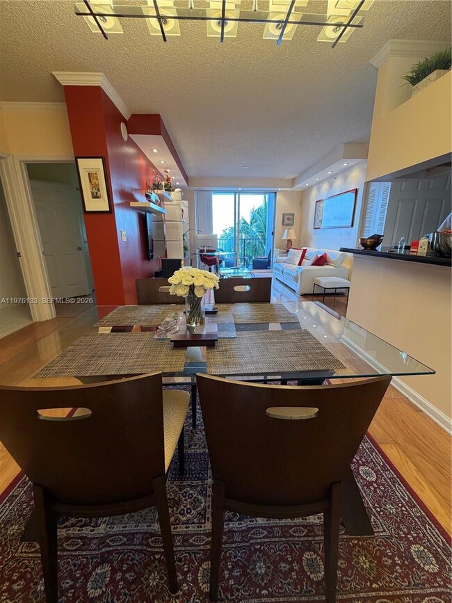 Building Photo - 17100 N Bay Rd