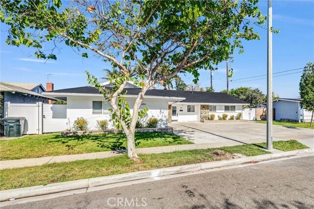 Building Photo - 2751 San Carlos Ln