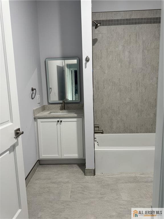 Building Photo - 617 Lincoln Blvd