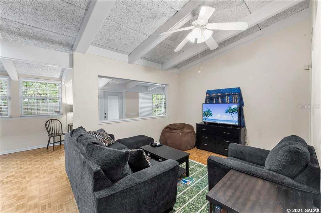 Building Photo - 3028 NW 2nd Ave